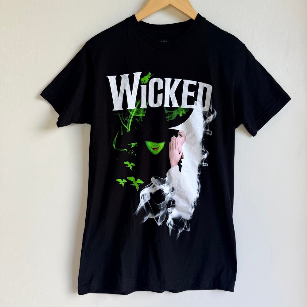 Wicked Musical Graphic T-shirt Black Cotton Size Medium Elphaba Glinda